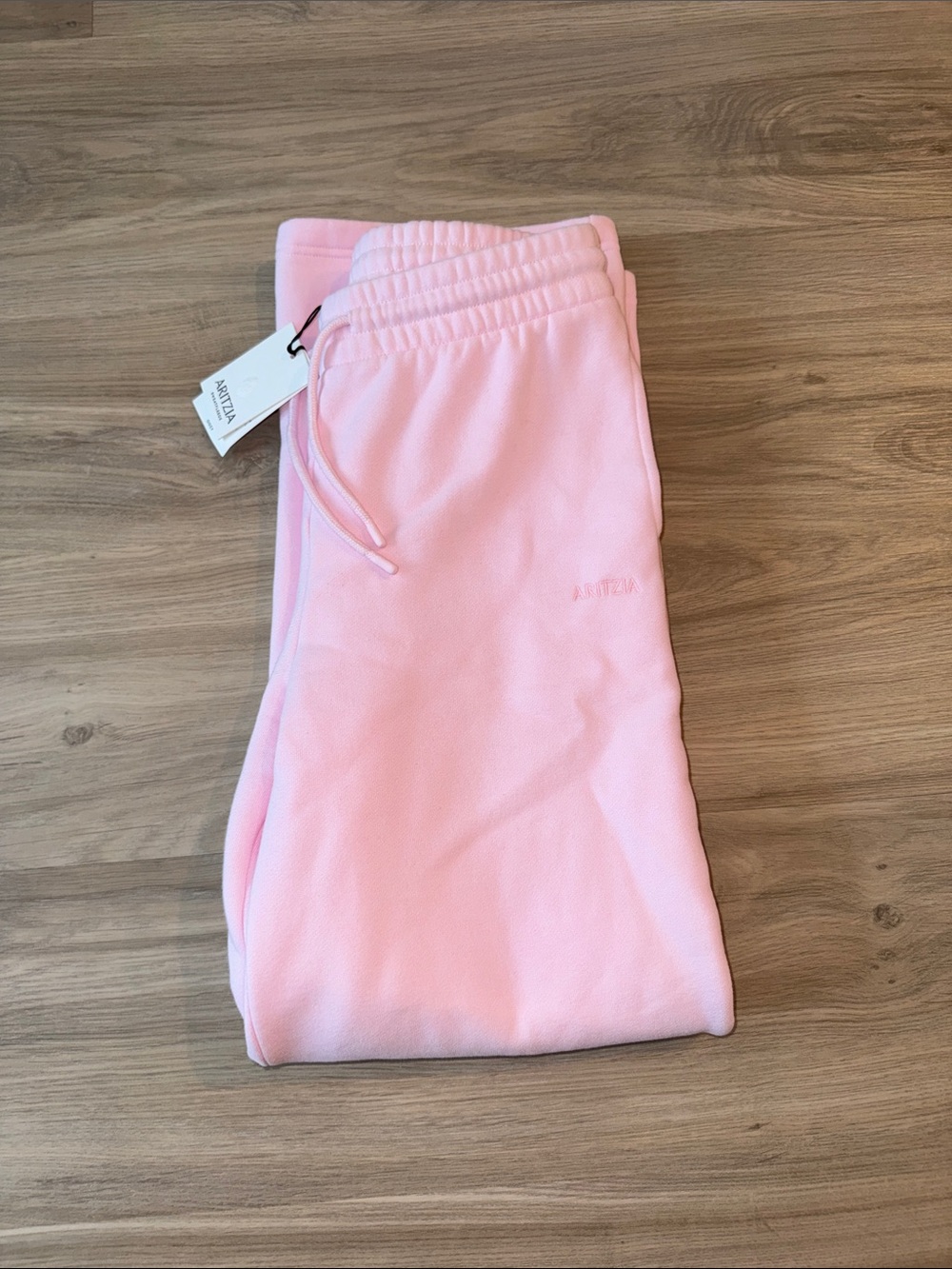 Aritzia sweatpants NWT - Picture 2 of 6